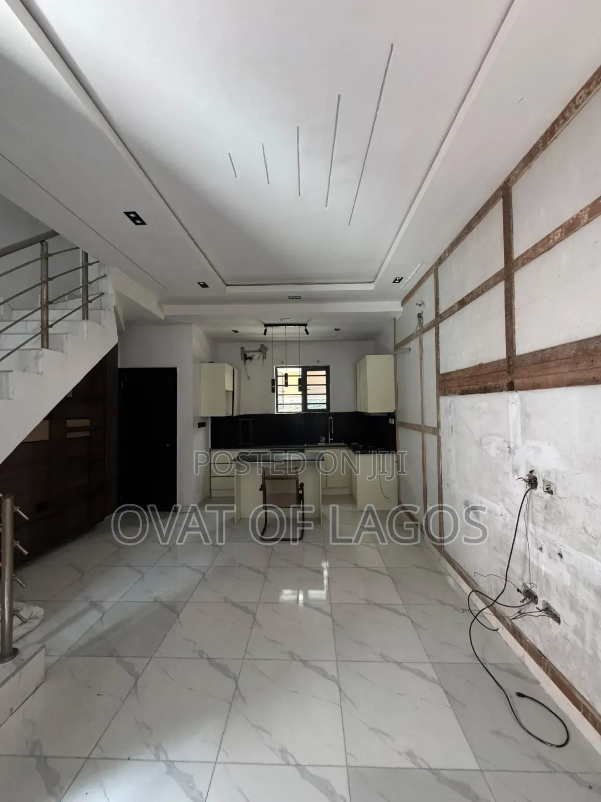 1bdrm Apartment in Lekki Phase 1 for rent