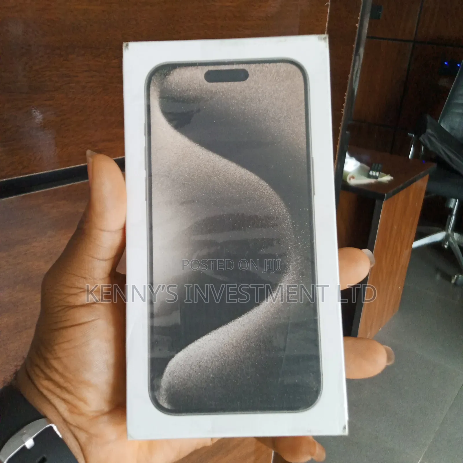 New Apple iPhone 15 Pro Max 256 GB Silver