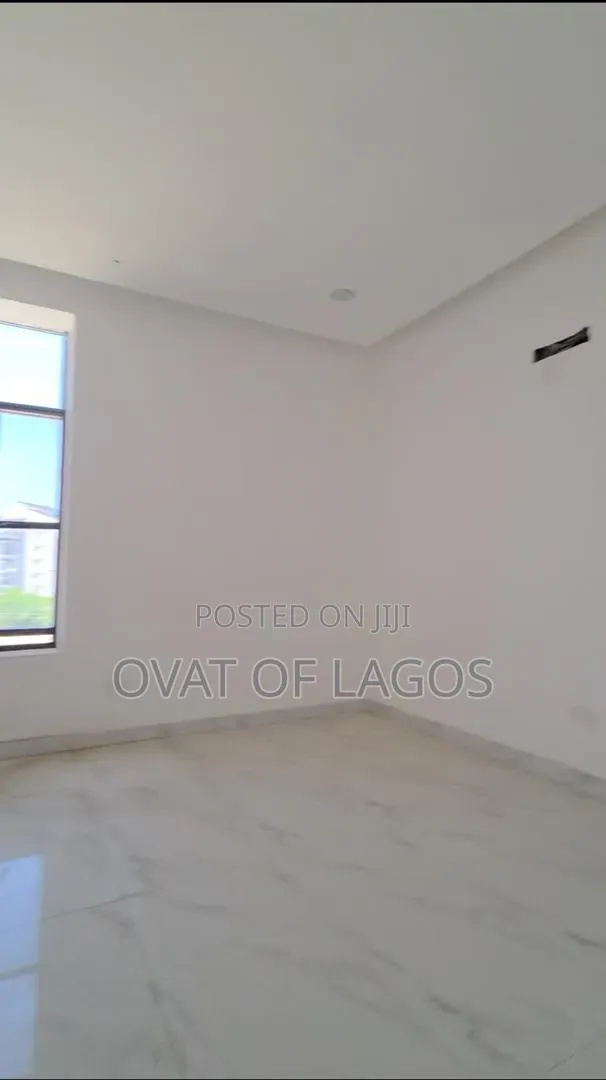4bdrm Duplex in Old Ikoyi for rent