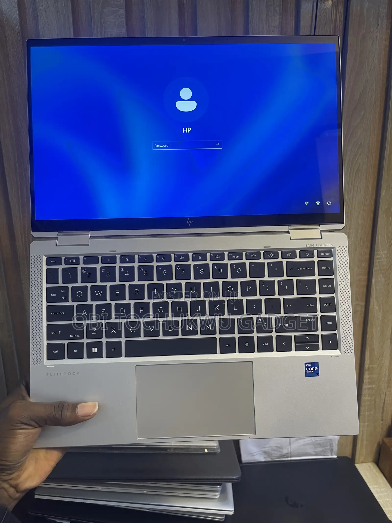 Laptop HP EliteBook 1040 G8 16GB Intel Core i7 SSD 512GB