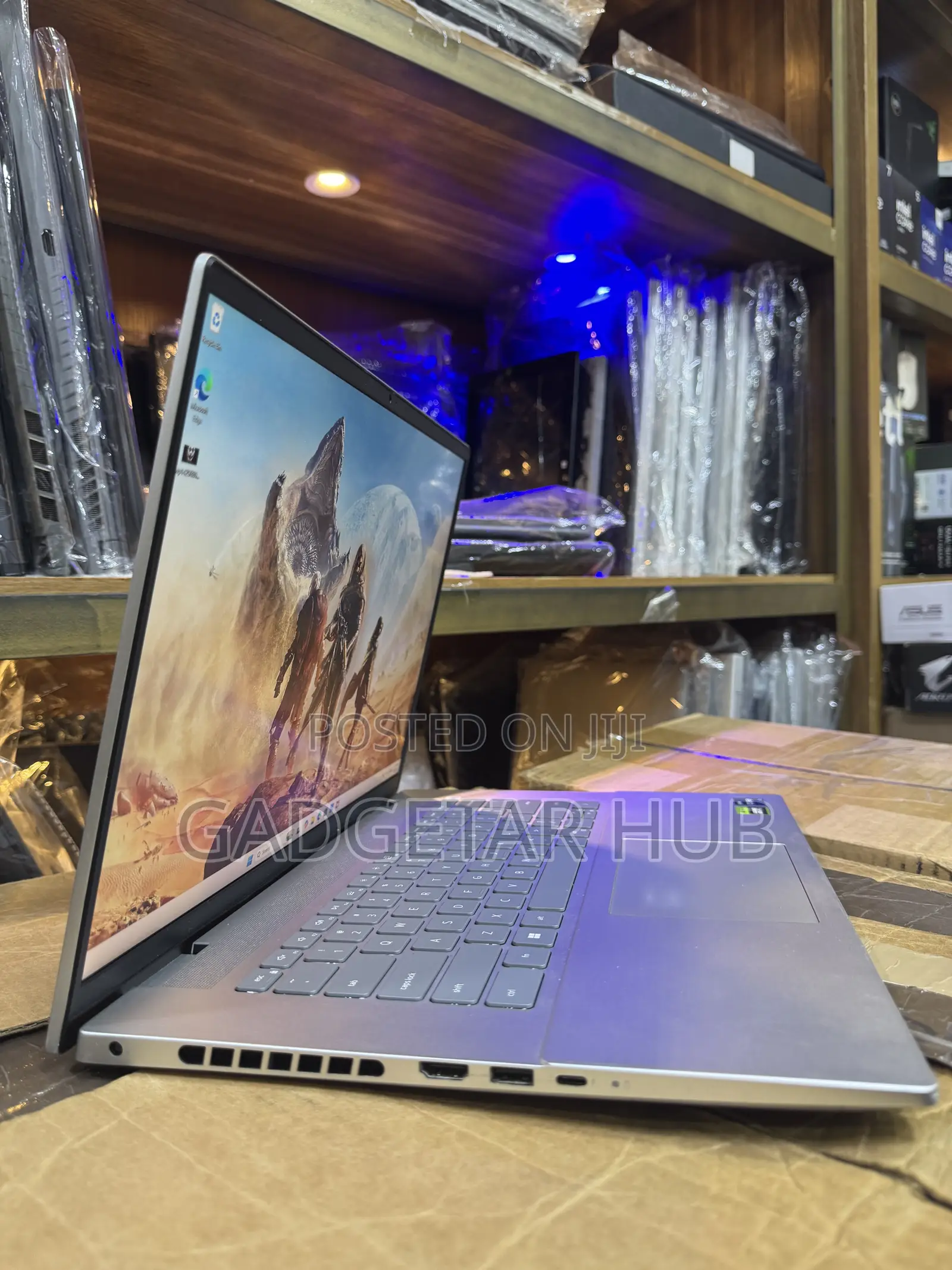 Laptop Dell Inspiron 16 Plus 7630 16GB Intel Core i7 SSD 512GB