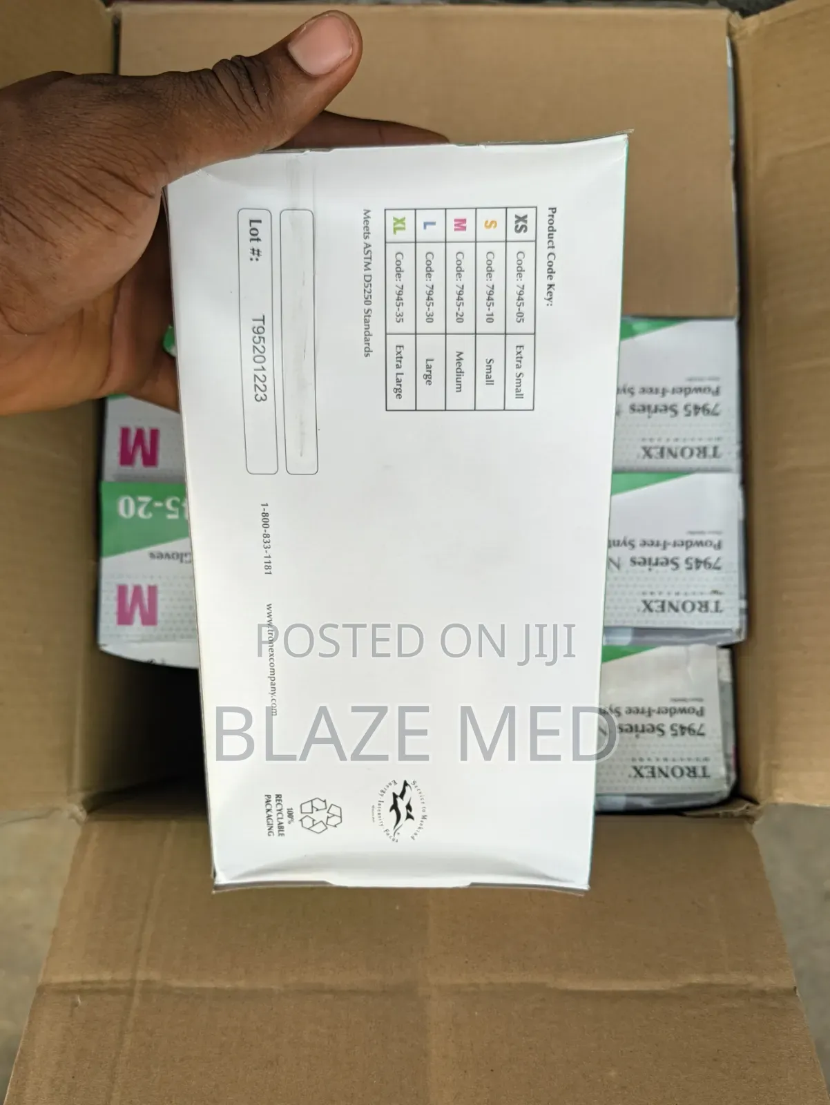 Nitrile Examination Gloves