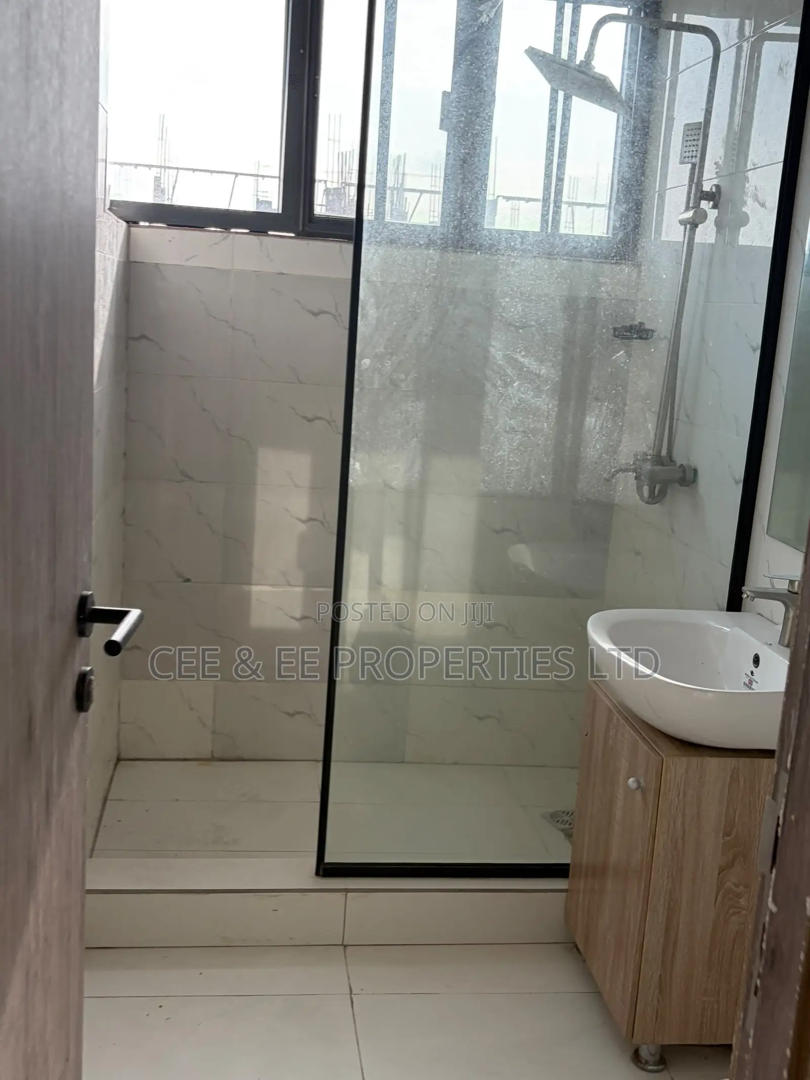 Furnished 4bdrm Duplex in Lekki Phase1 for rent