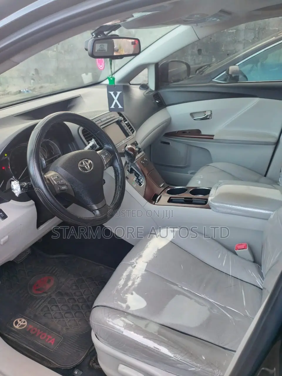 Toyota Venza Limited 2010 Black