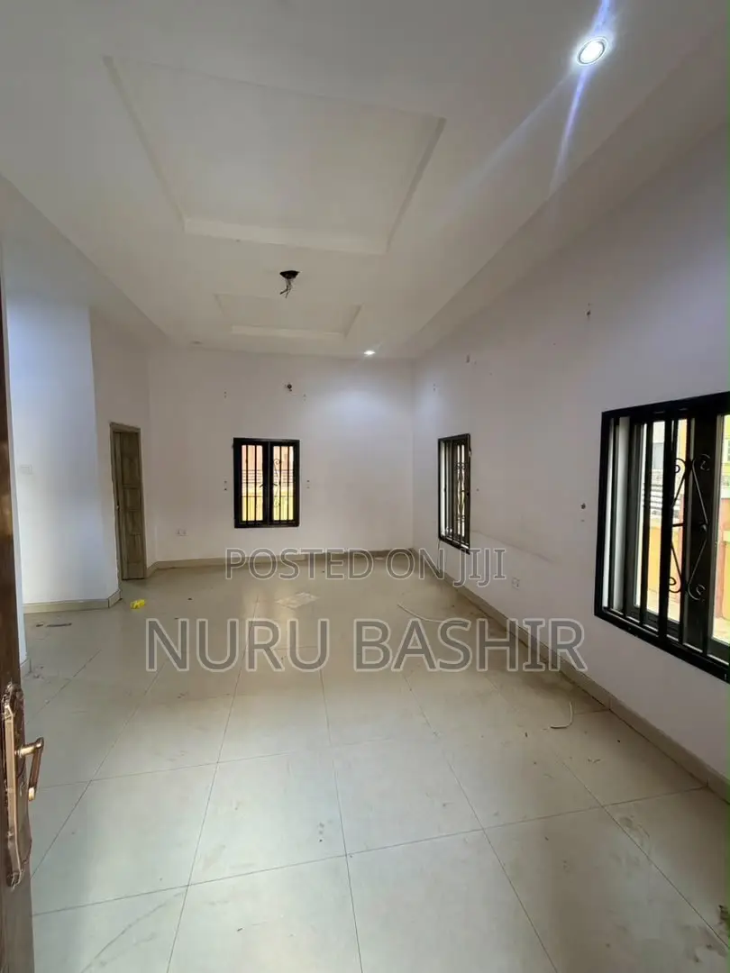 2bdrm Duplex in S&T, Jericho for rent