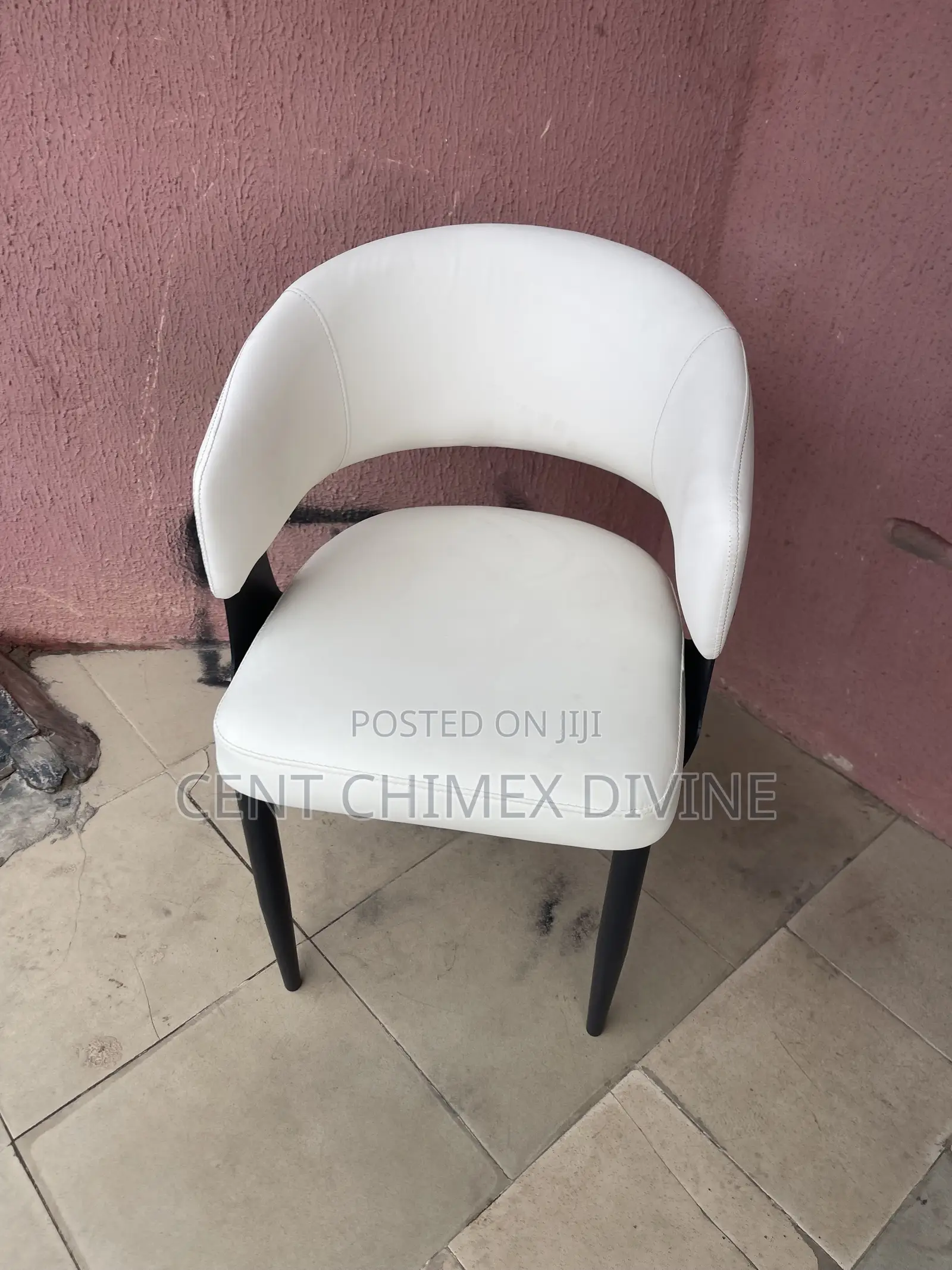Gallant Cream Dinning Chair