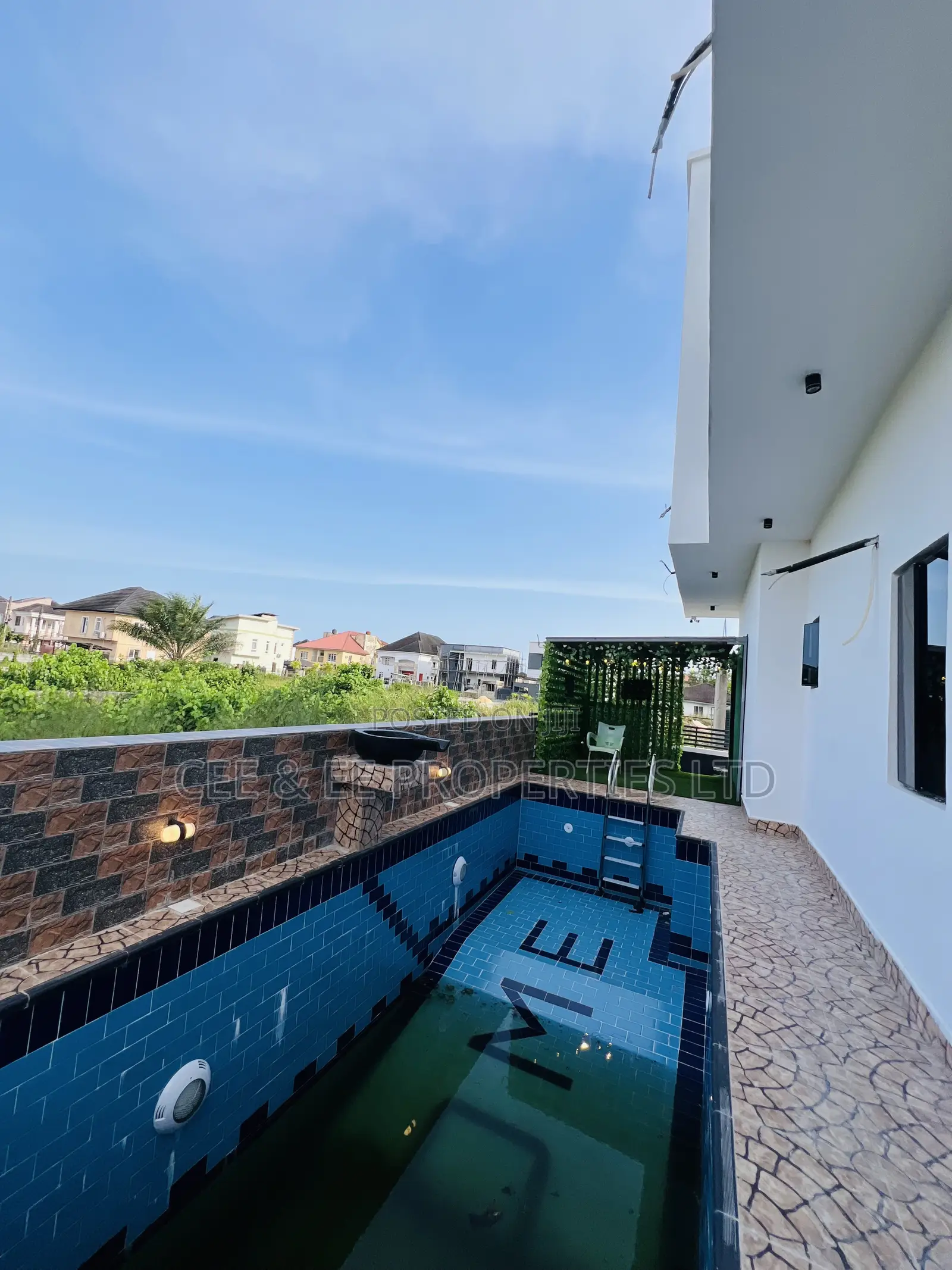 5bdrm Duplex in Pearl Garden Estate, Sangotedo for sale