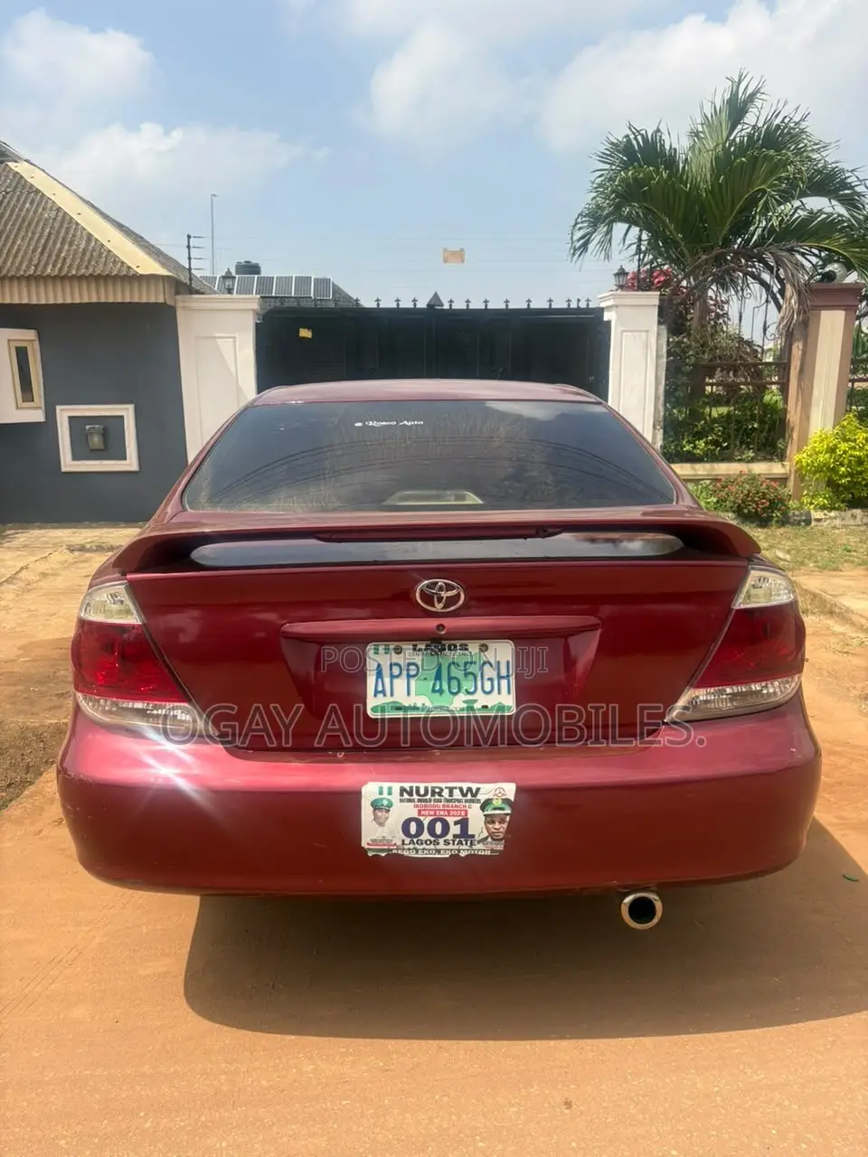 Toyota Camry LE 4dr Sedan (2.4L 4cyl 5A) 2005 Burgundy