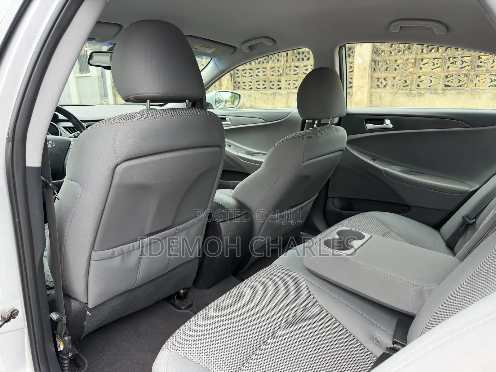 Hyundai Sonata Limited 2.0T Sedan (2.0L 4cyl 6A) 2012 Gray
