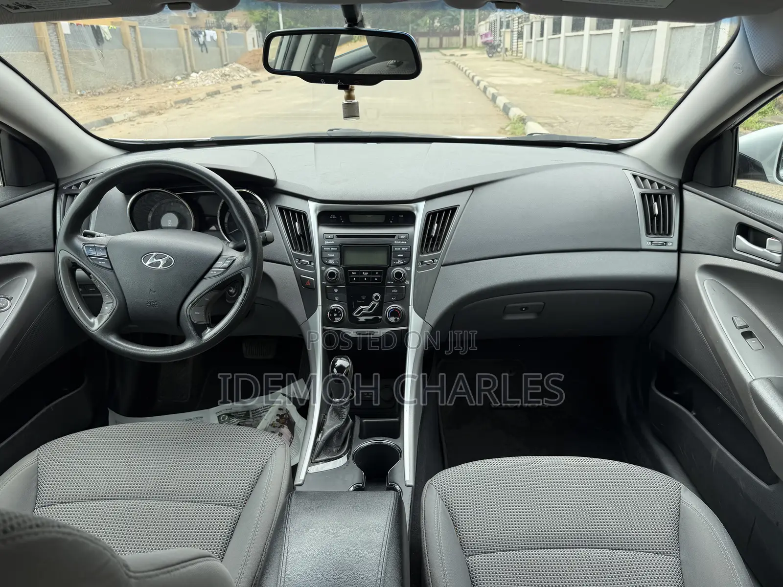 Hyundai Sonata Limited 2.0T Sedan (2.0L 4cyl 6A) 2012 Gray
