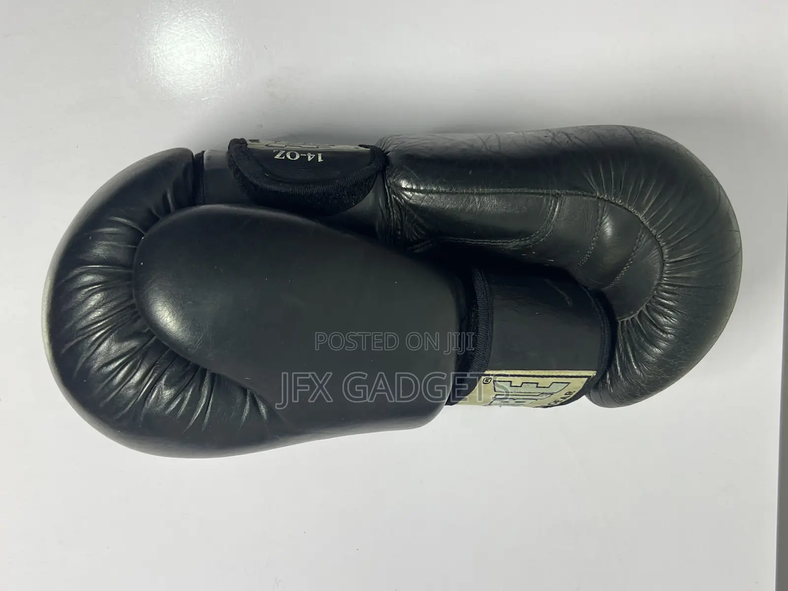 Pure Original Leather Boxing Gloves (14 Ounce)