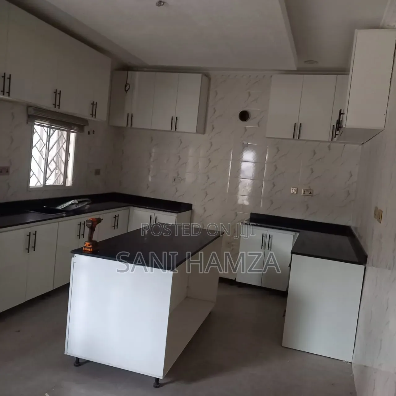 Hamza Furnitures