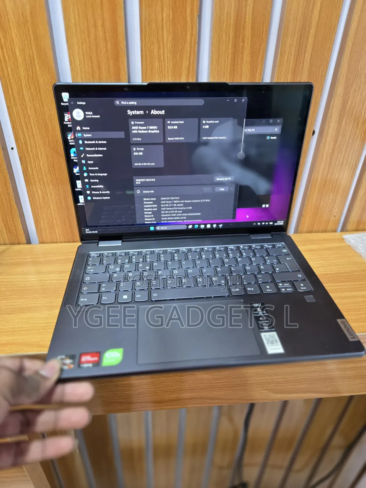 New Laptop Lenovo Yoga 9 32GB AMD Ryzen 7 SSD 1T