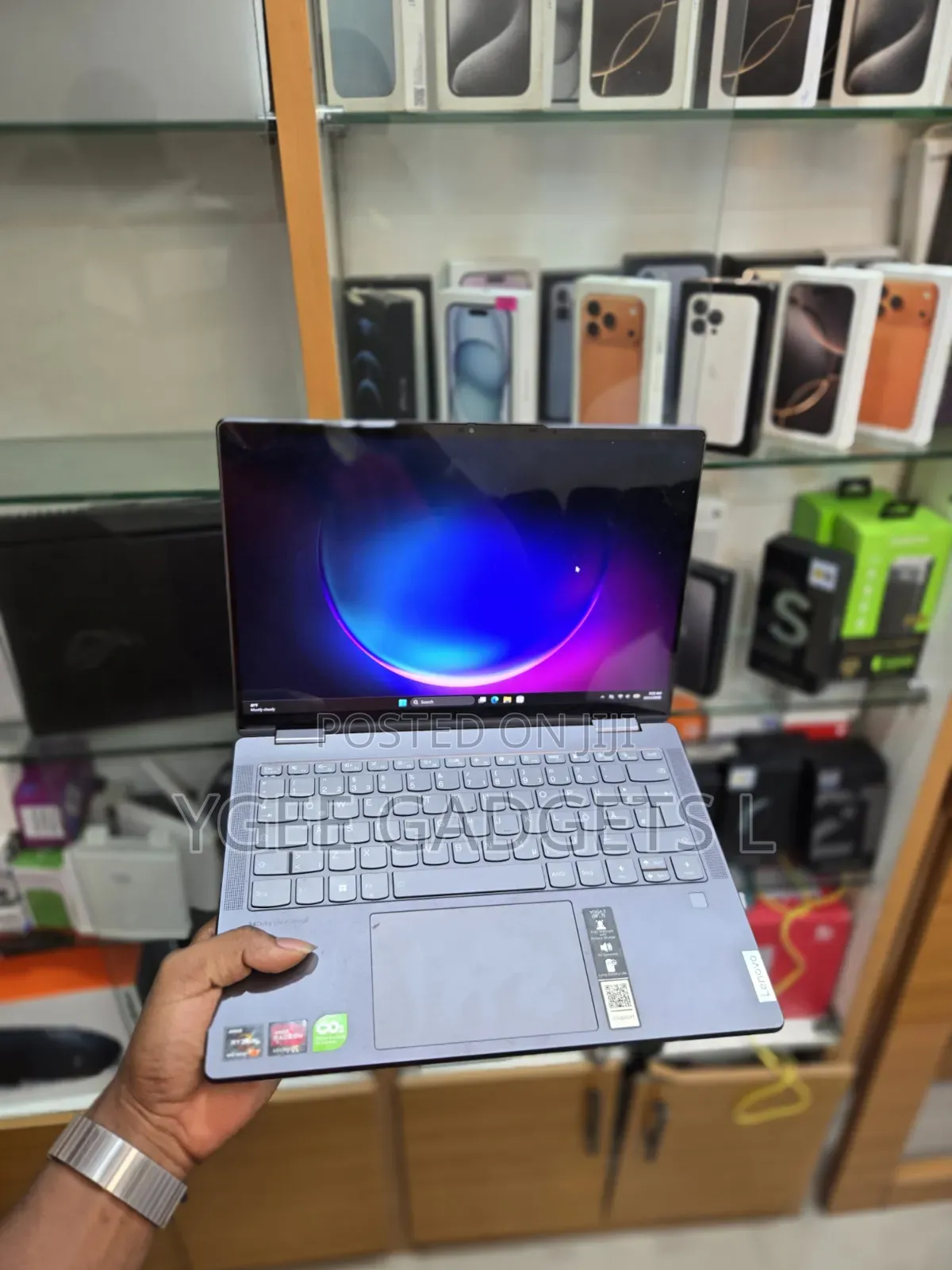 New Laptop Lenovo Yoga 9 32GB AMD Ryzen 7 SSD 1T