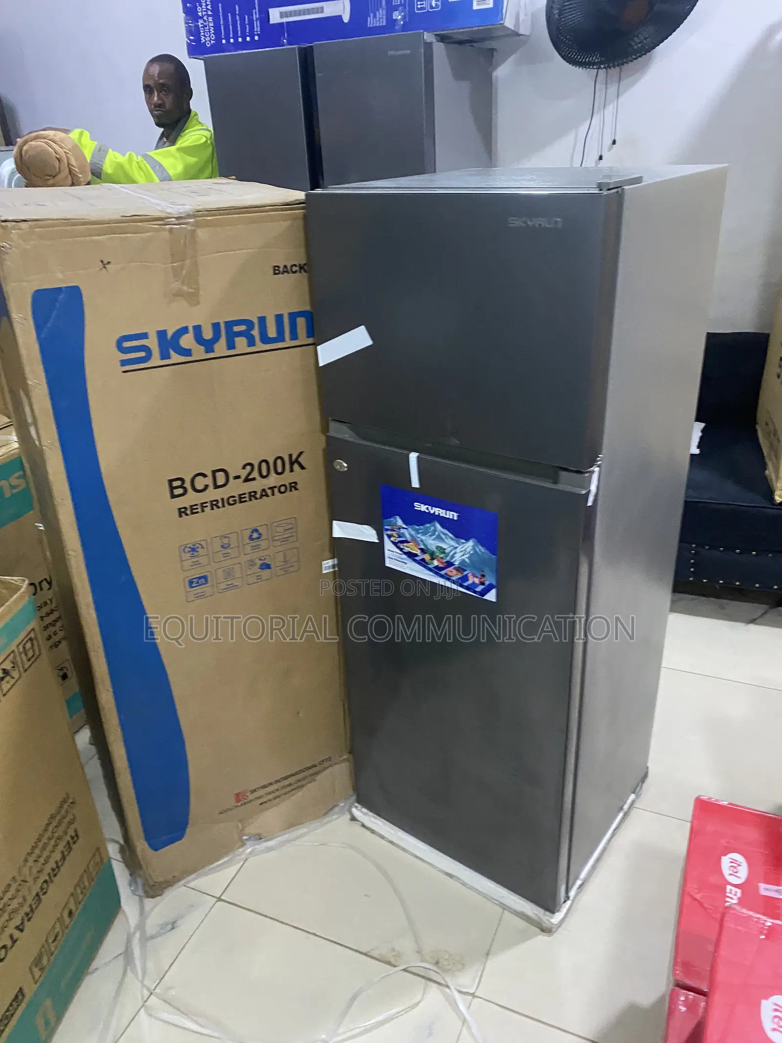 Skyrun BCD-200K 200L Top Freezer Domestic Fridge