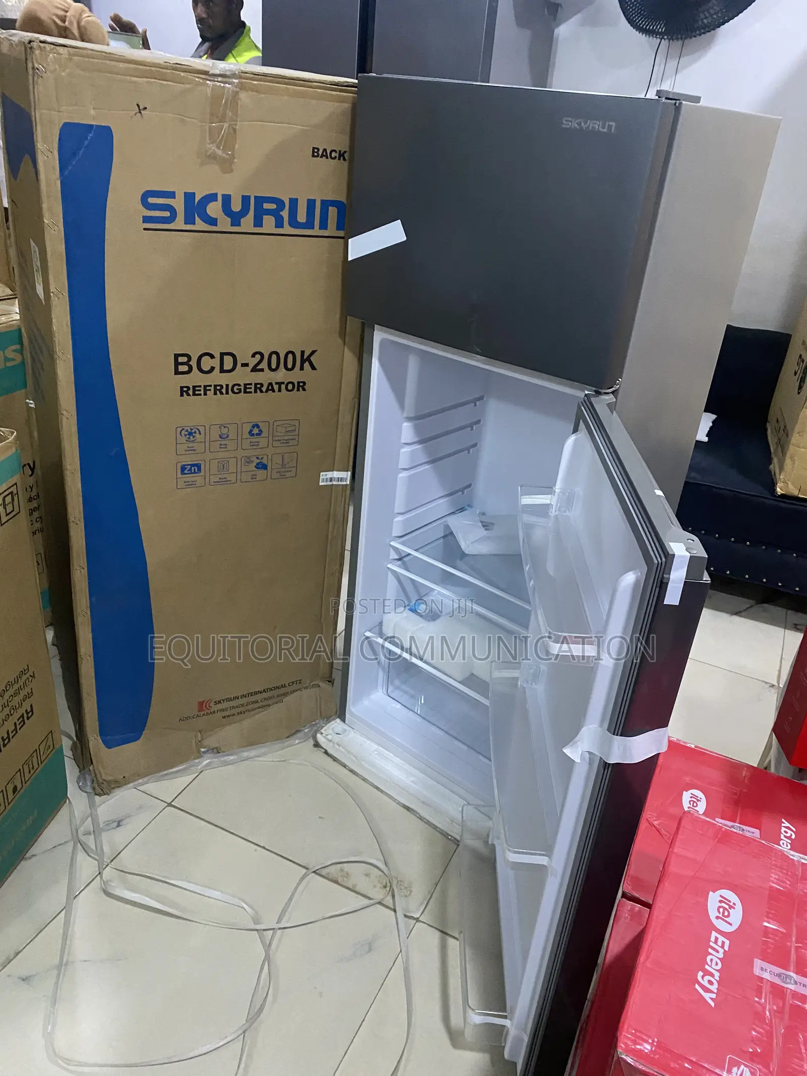 Skyrun 200L BCD-200K Top Freezer Household Appliance