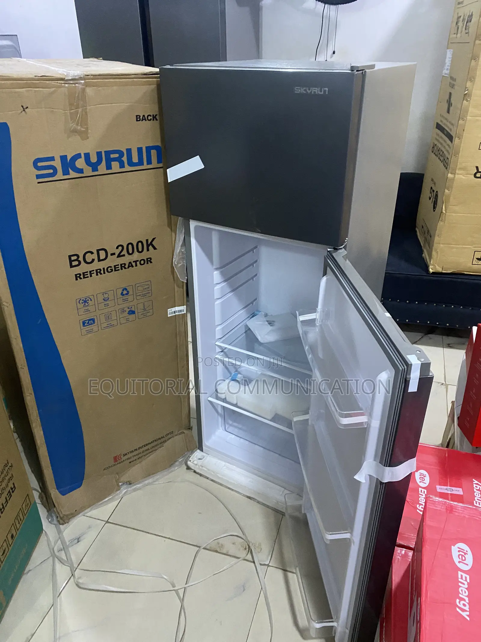 Skyrun BCD-200K 200L Top Freezer Refrigeration Unit