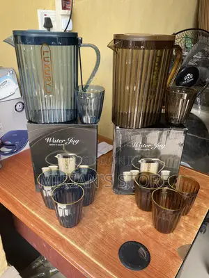 Luxury Water Jug Set With 4 Cups