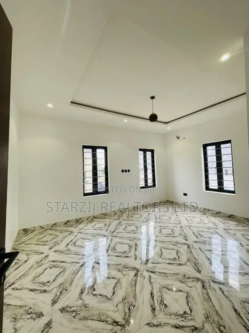 3bdrm Duplex in Lokogoma for sale