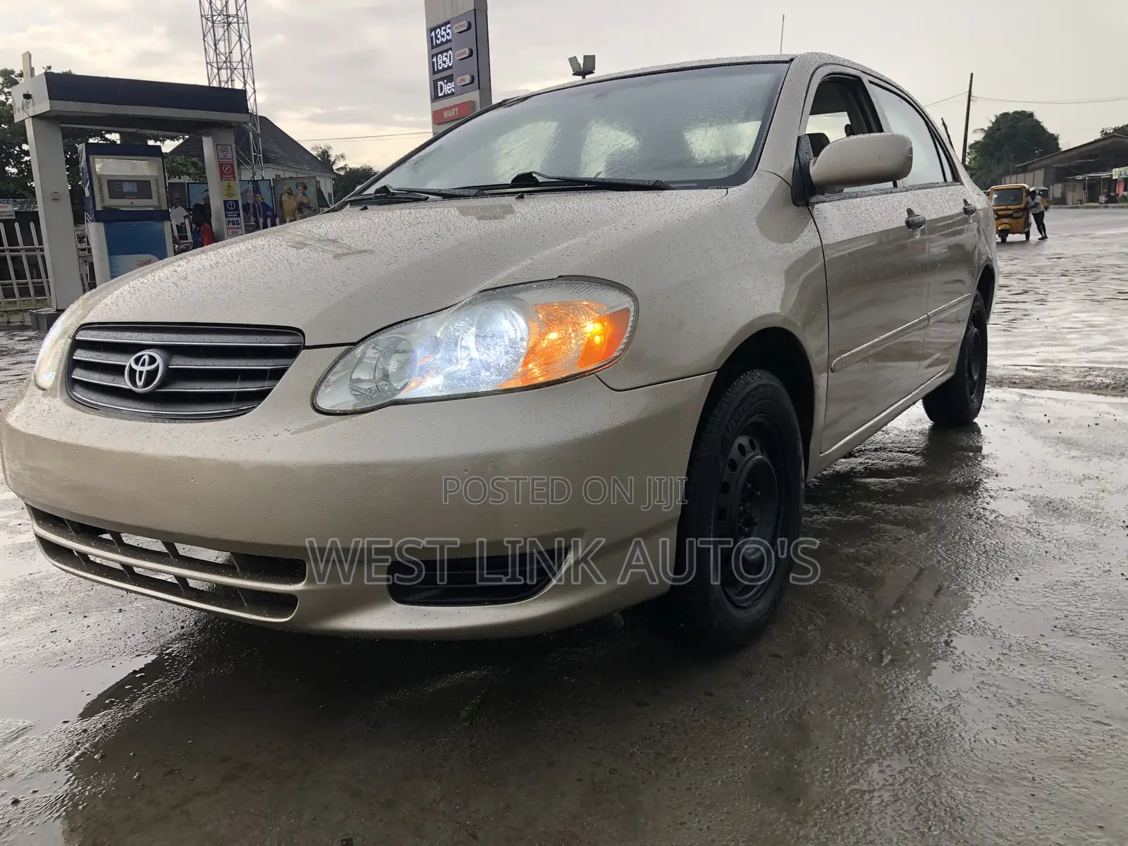 Toyota Corolla 1.4 D Automatic 2004 Gold