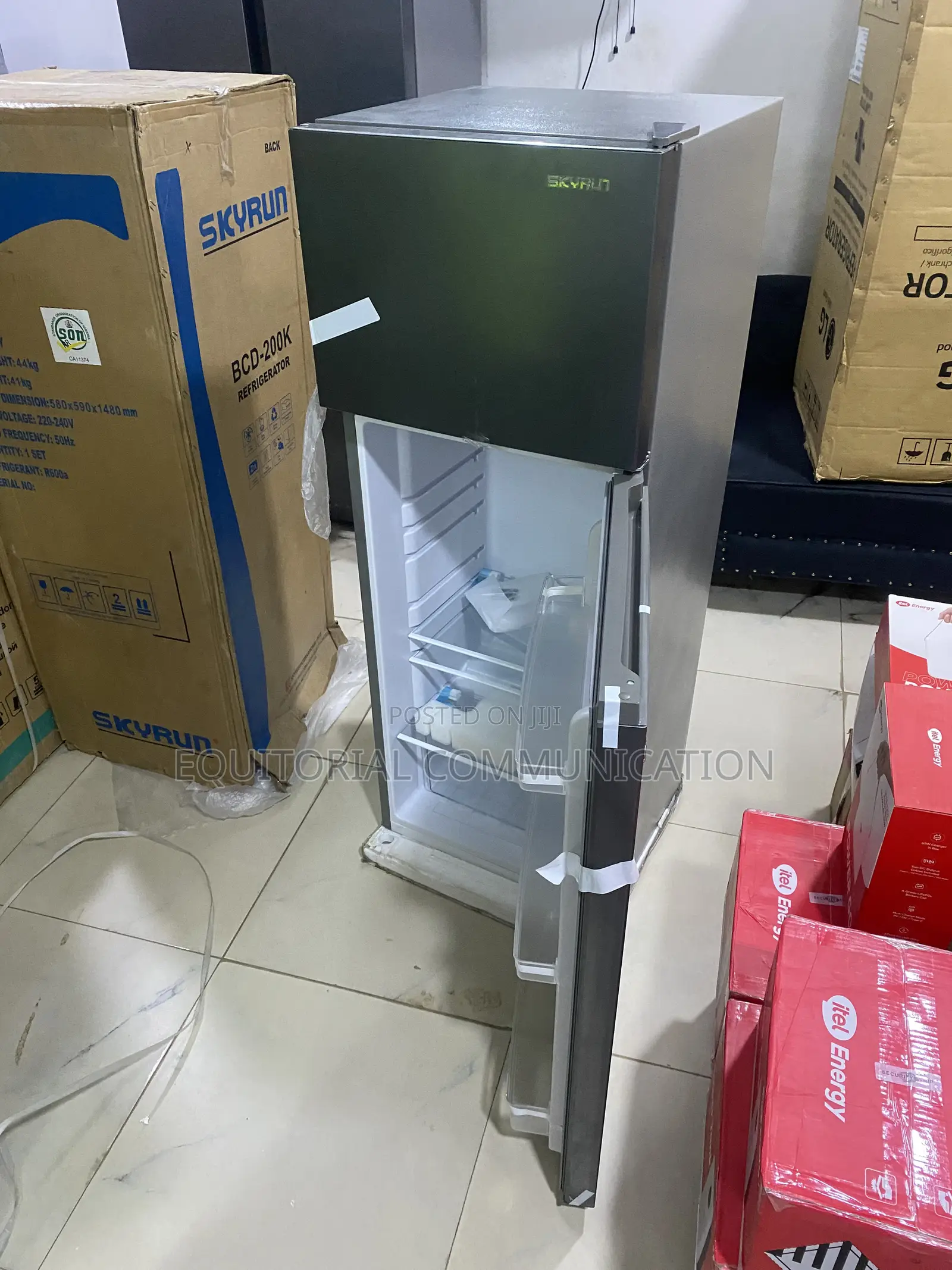 Skyrun BCD-200K 200L Top Freezer Storage Refrigerator
