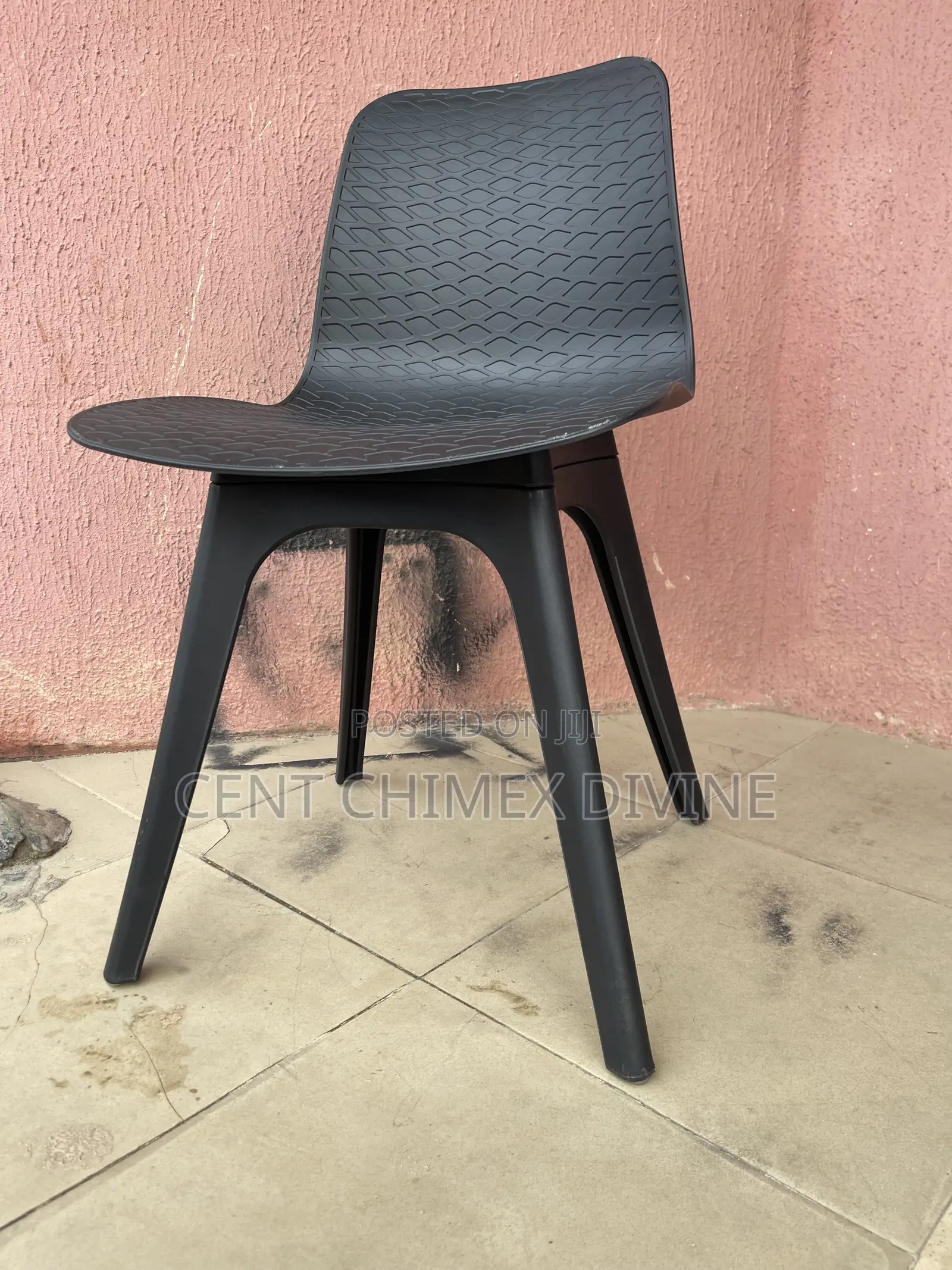 Standardized Restaurants Chairs