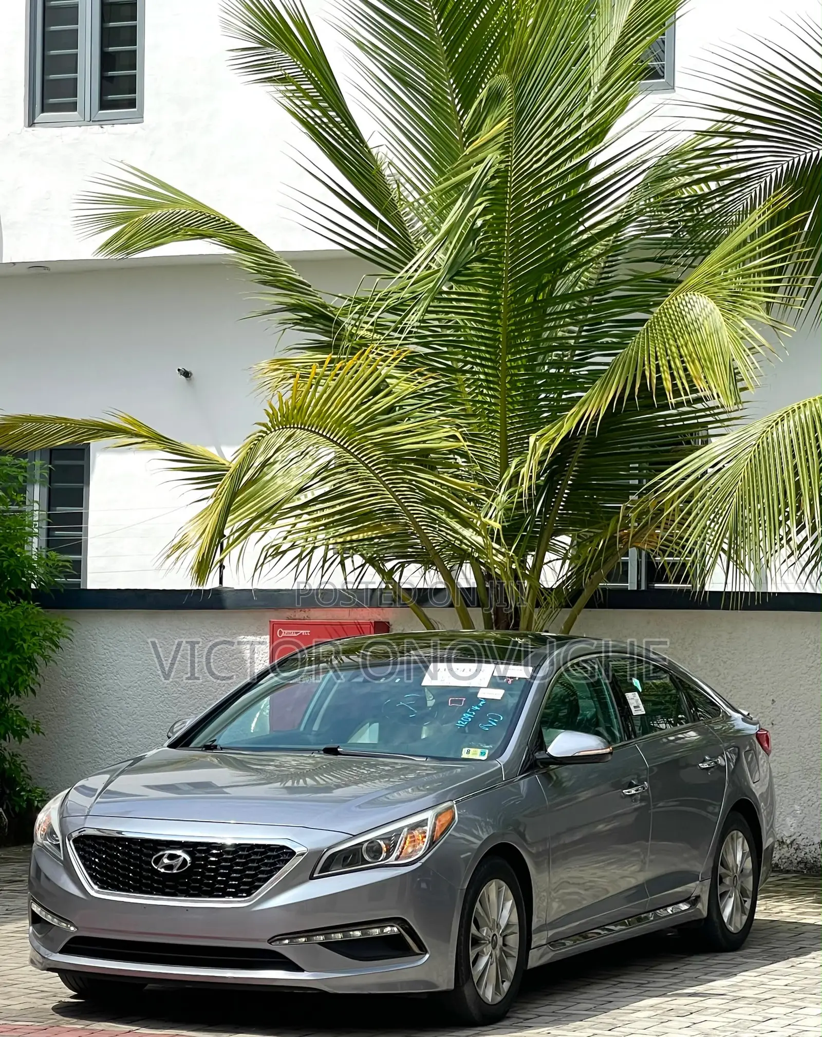 Hyundai Sonata Limited 4dr Sedan (2.4L 4cyl 6A) 2015 Gray