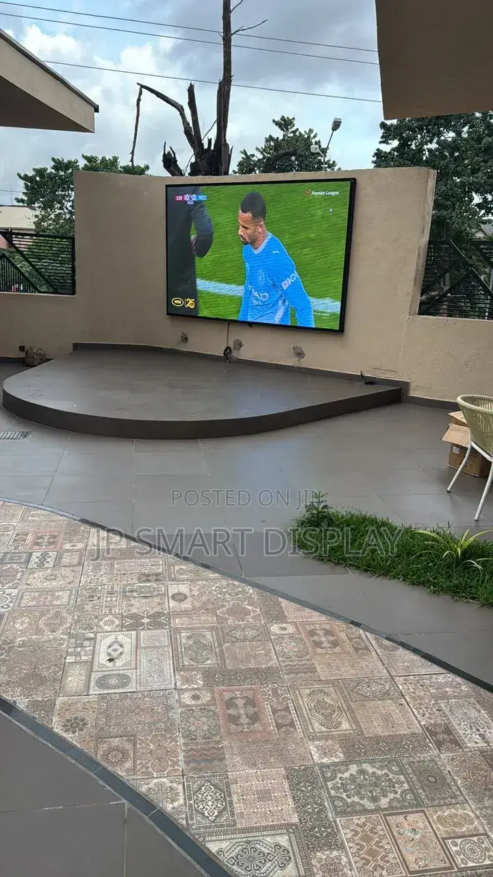 Led Outdoor Door Display Screen