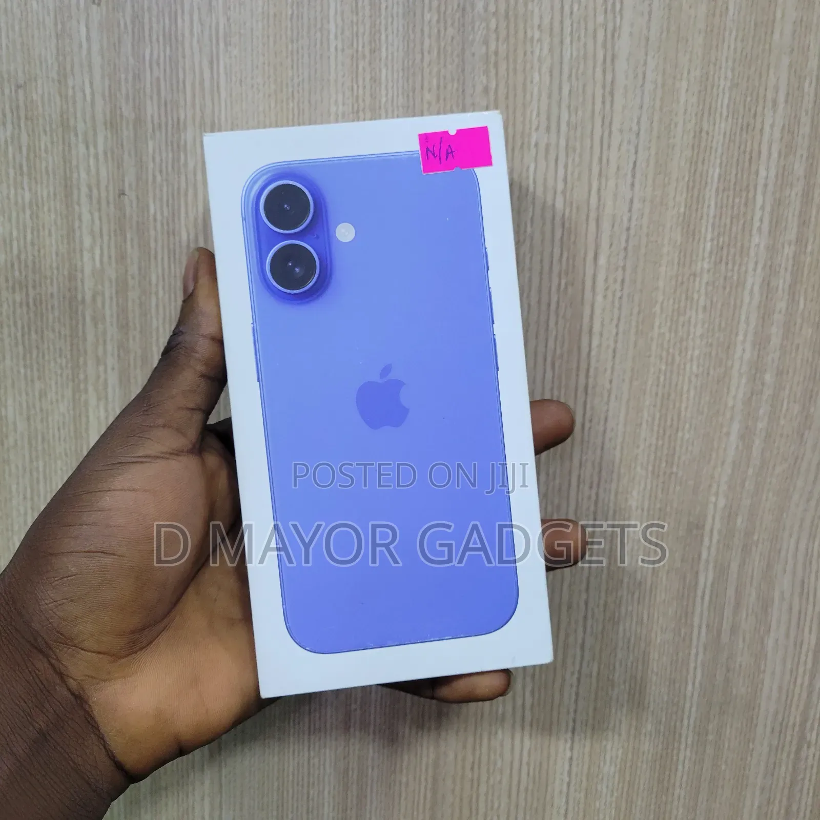 New Apple iPhone 16 128 GB Blue