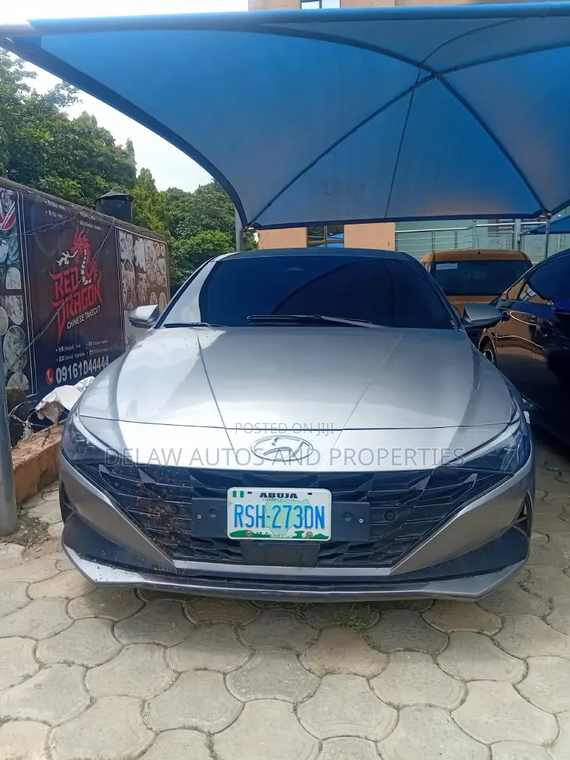Hyundai Avante 2022 Gray