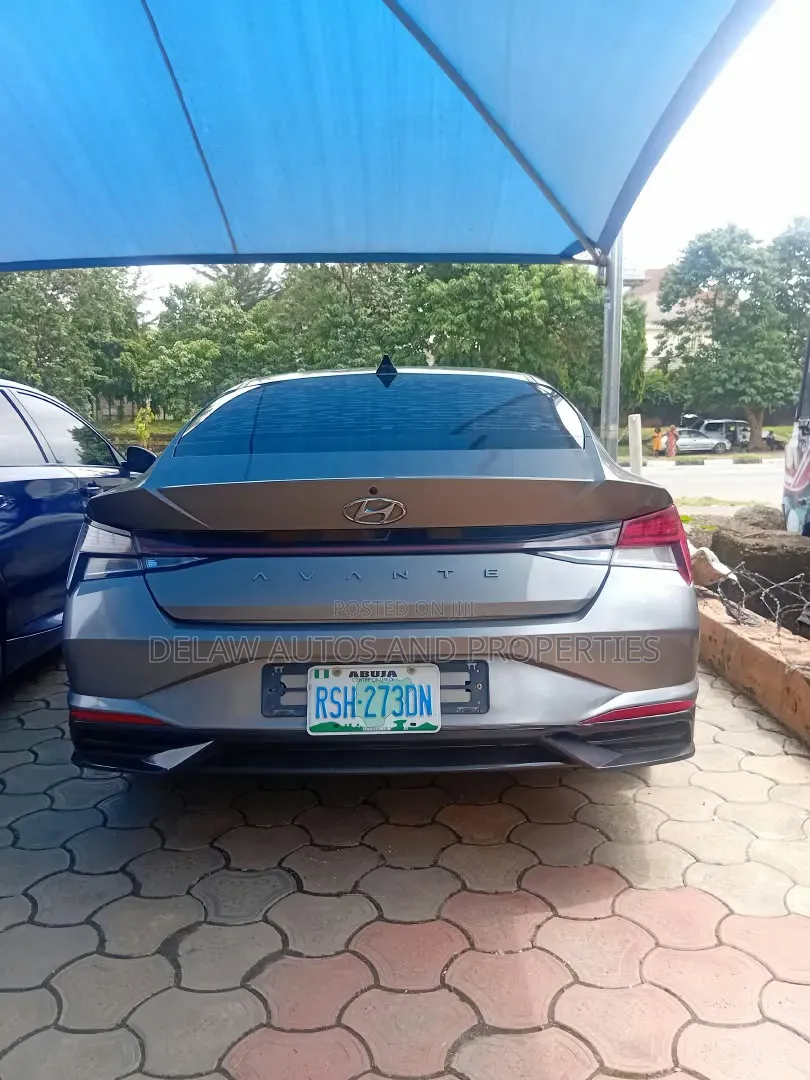Hyundai Avante 2022 Gray