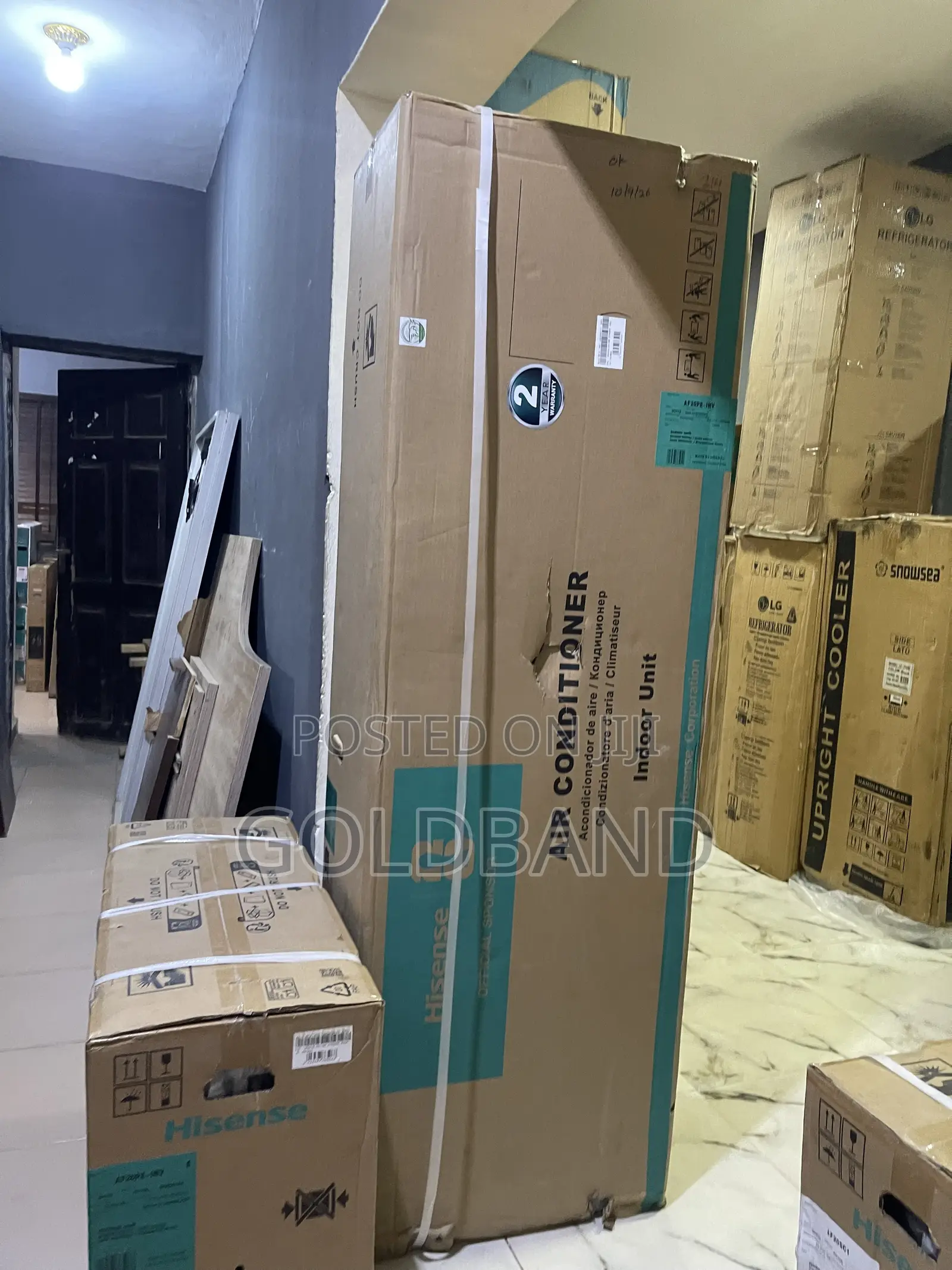 Hisense 2 Tons Sleek Design Inverter Floor AC