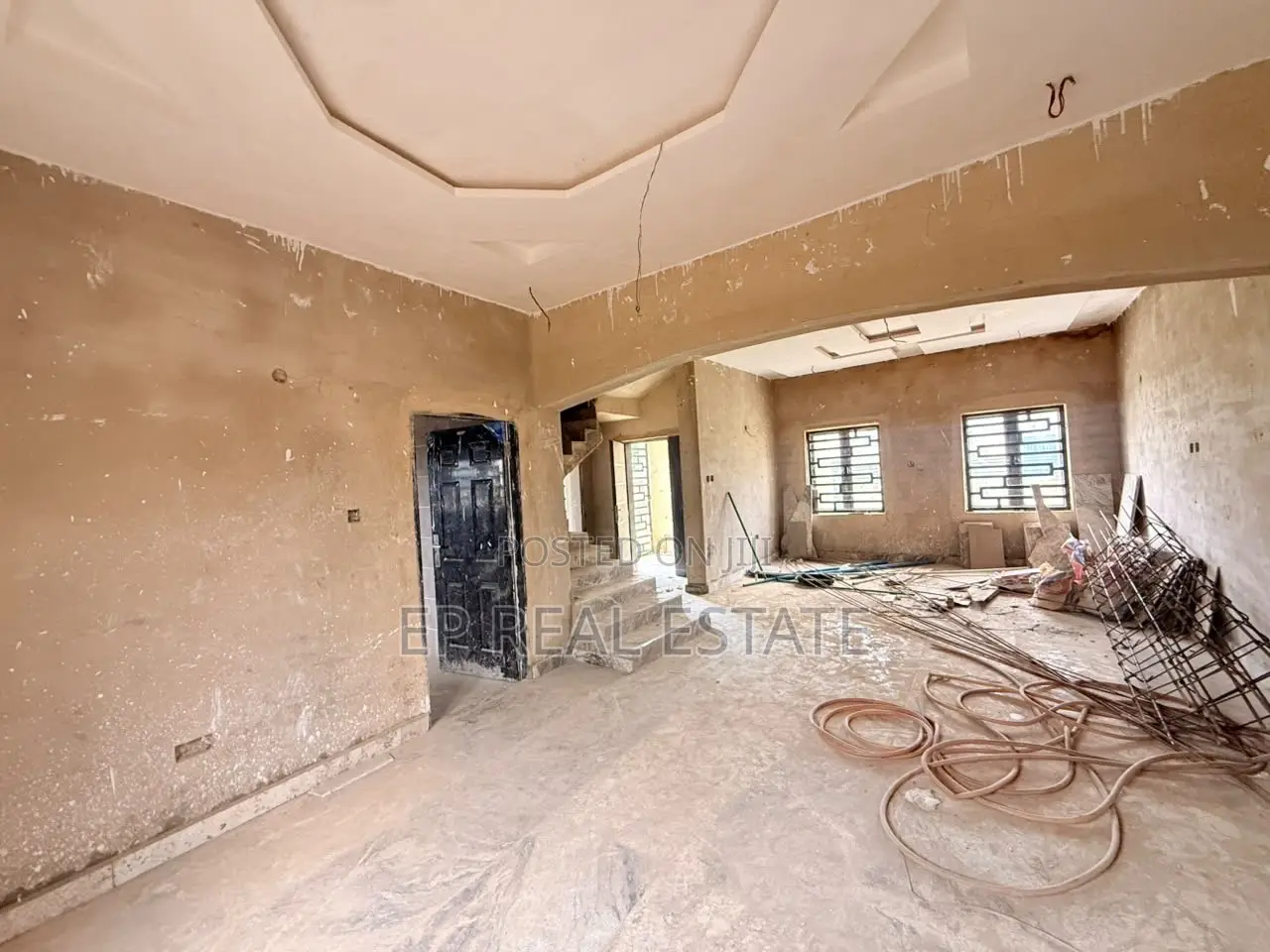 5bdrm Duplex in Galadimawa for sale
