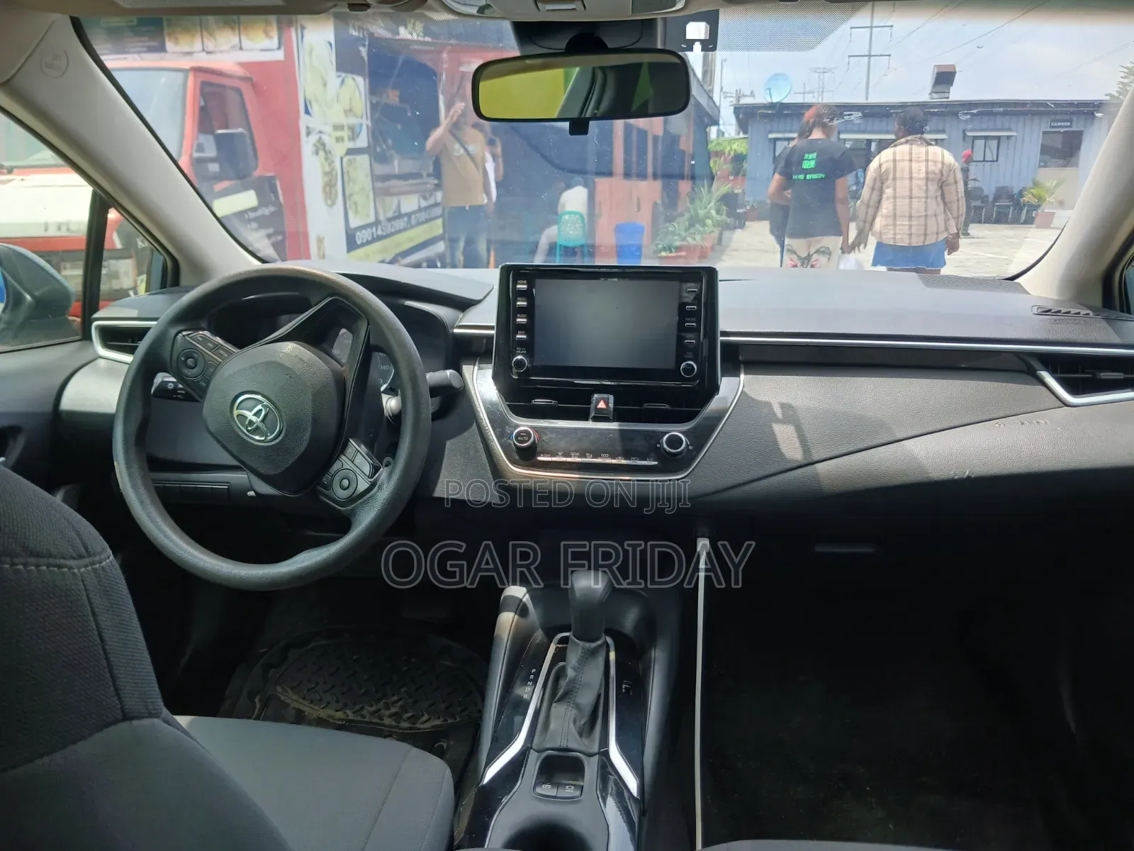 Toyota Corolla LE 2020 Blue