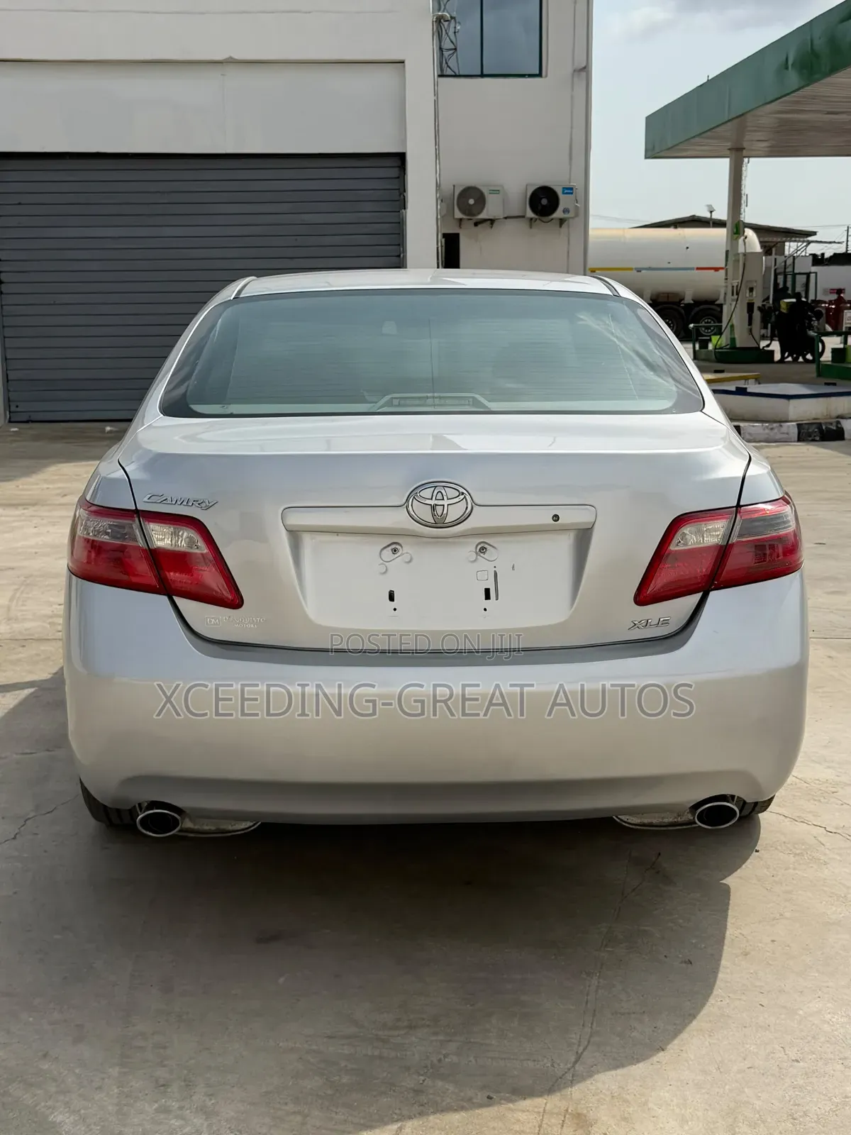 Toyota Camry XLE V6 4dr Sedan (3.5L 6cyl 6AM) 2007 Silver