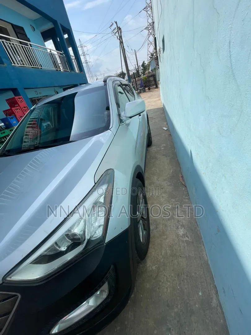 Hyundai Santa Fe 2015 Silver