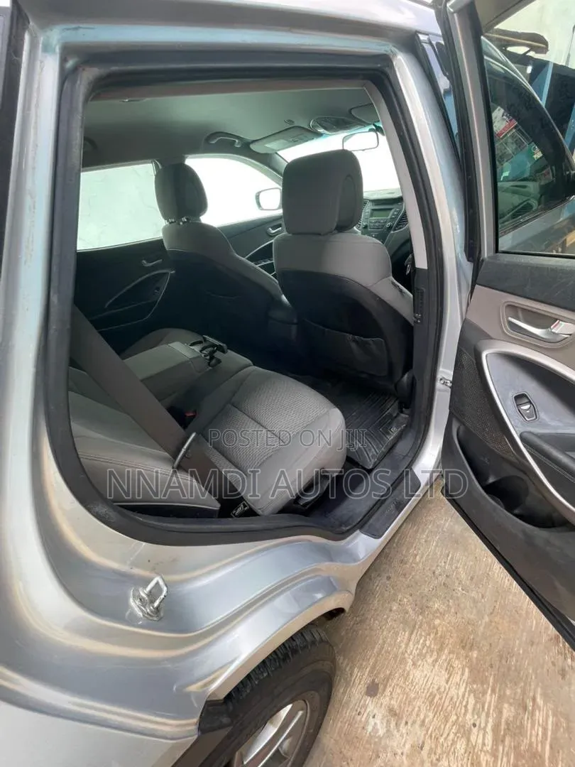 Hyundai Santa Fe 2015 Silver