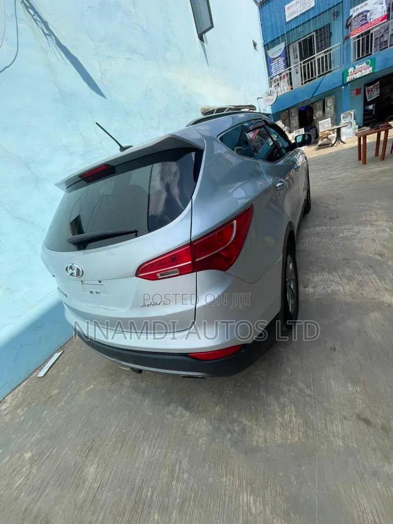 Hyundai Santa Fe 2015 Silver