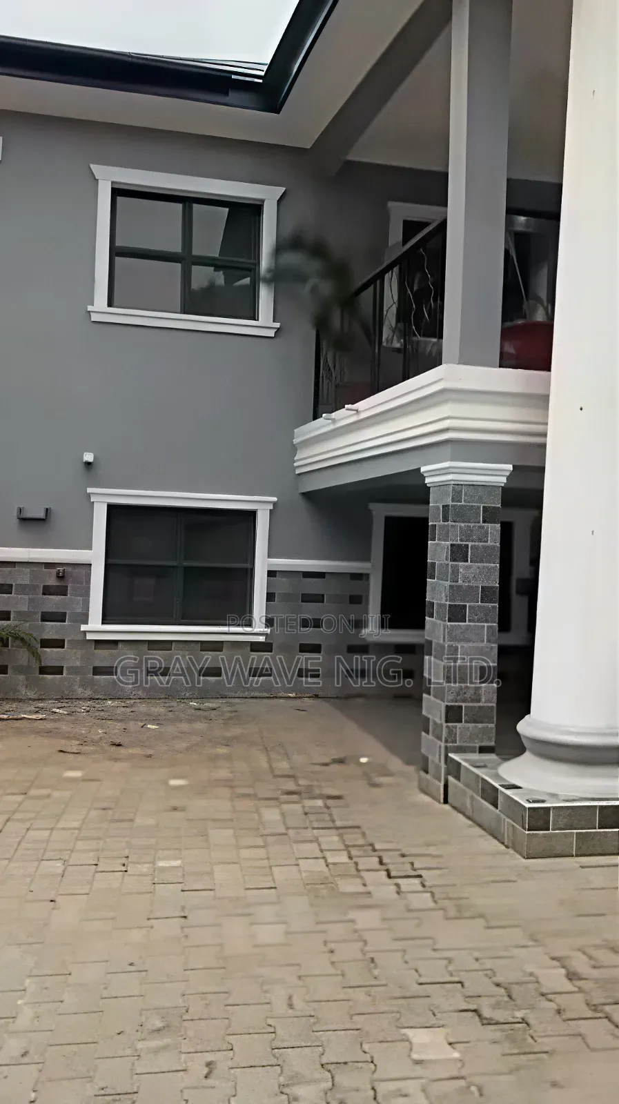 5bdrm Duplex in Maitama for sale