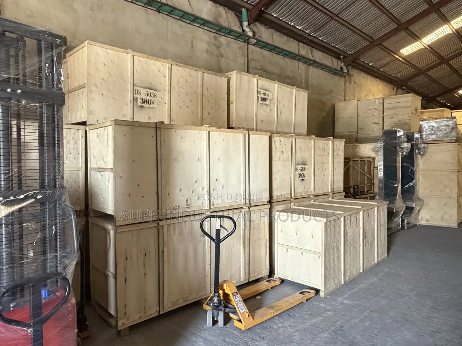 Brand New Semi-Automatic Shrink Wrapping Machine