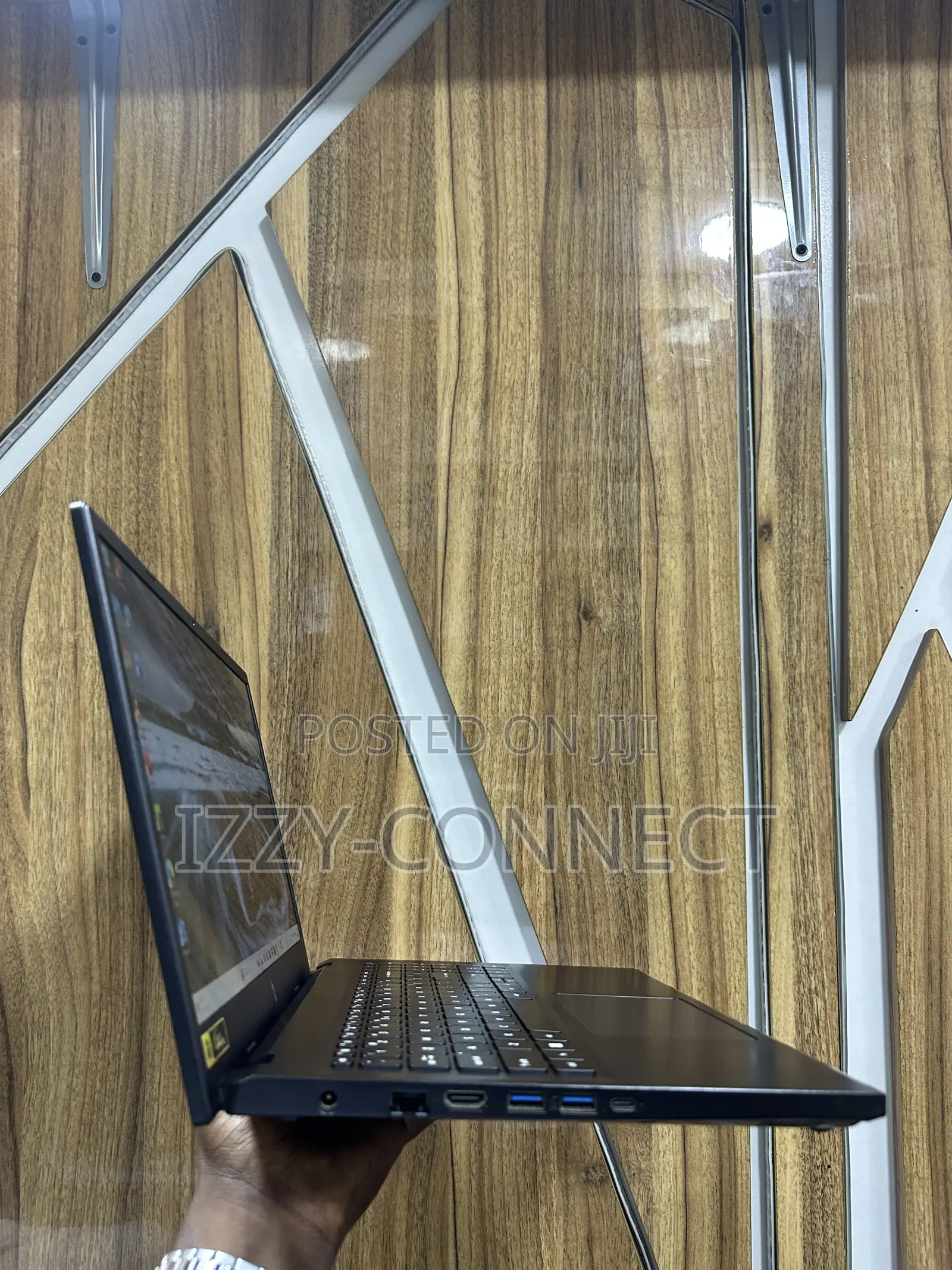 Laptop Acer Nitro V 15 8GB Nvidia SSD 512GB