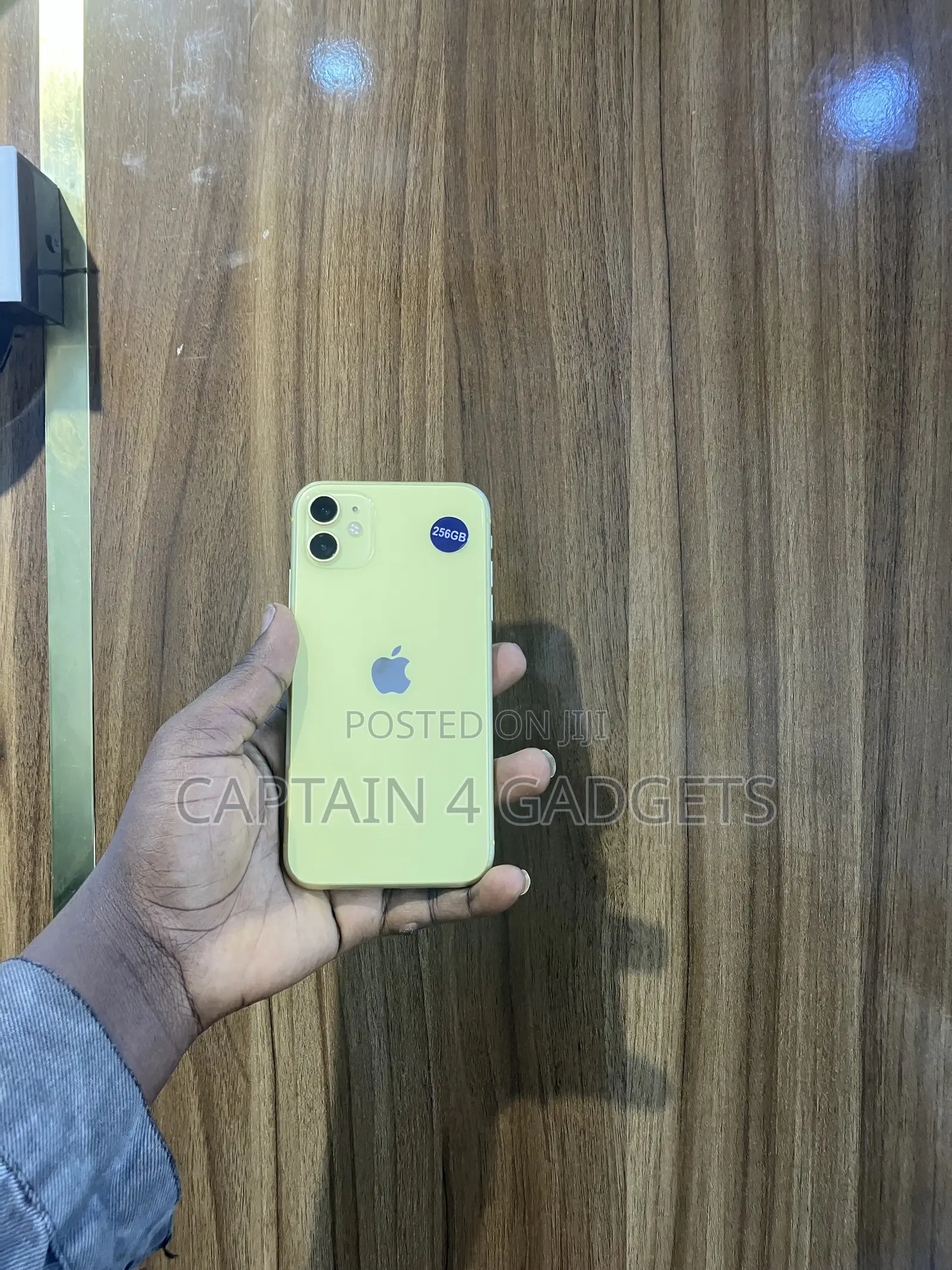 Apple iPhone 11 256 GB Yellow