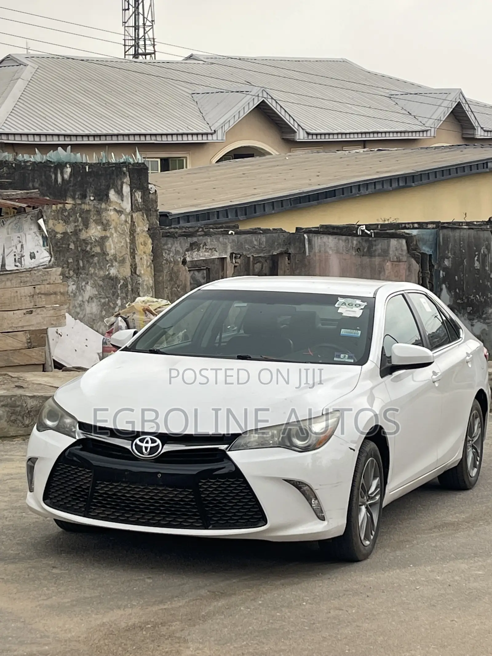 Toyota Camry 2016 White