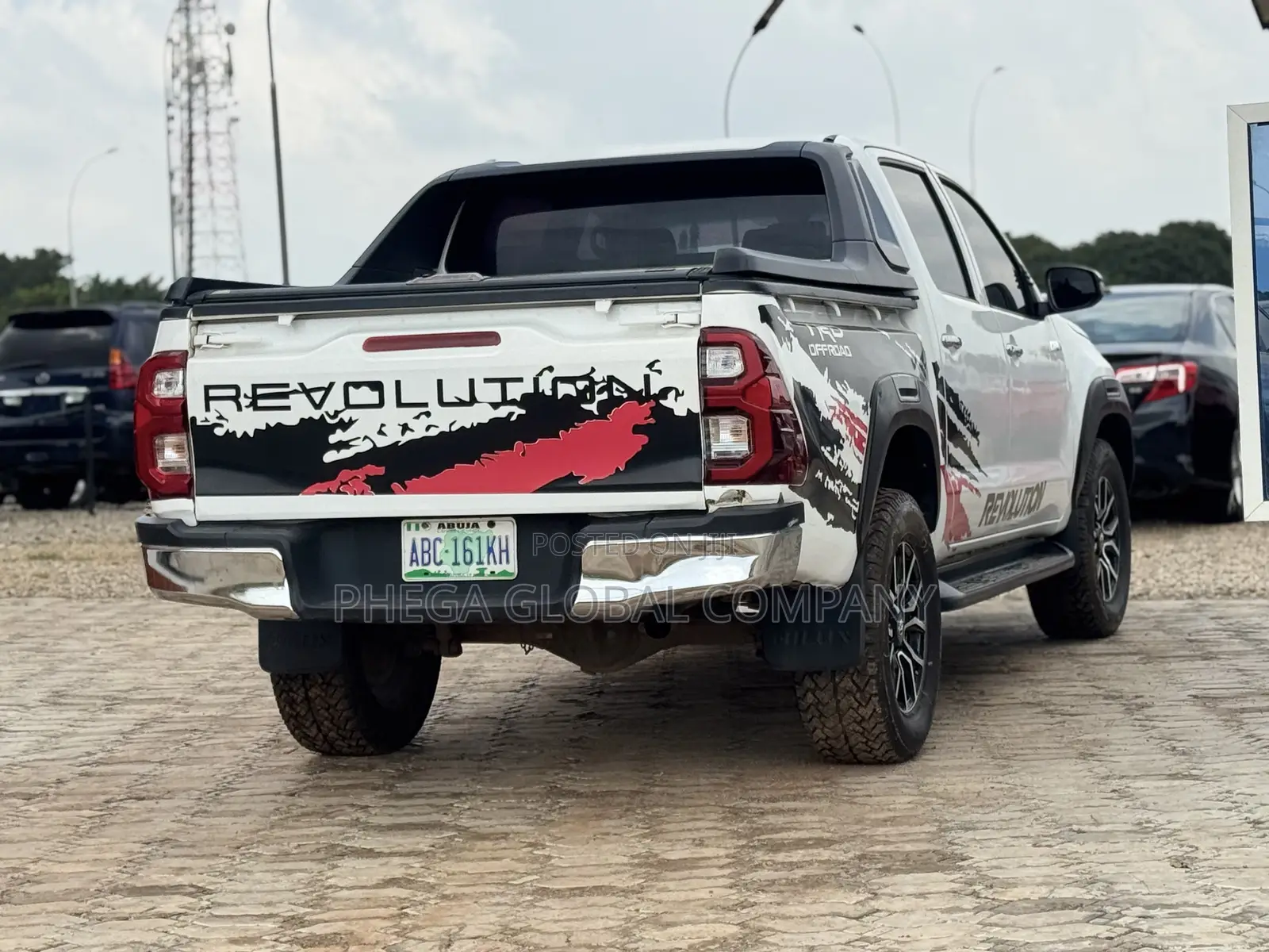 Toyota Hilux 2015 White