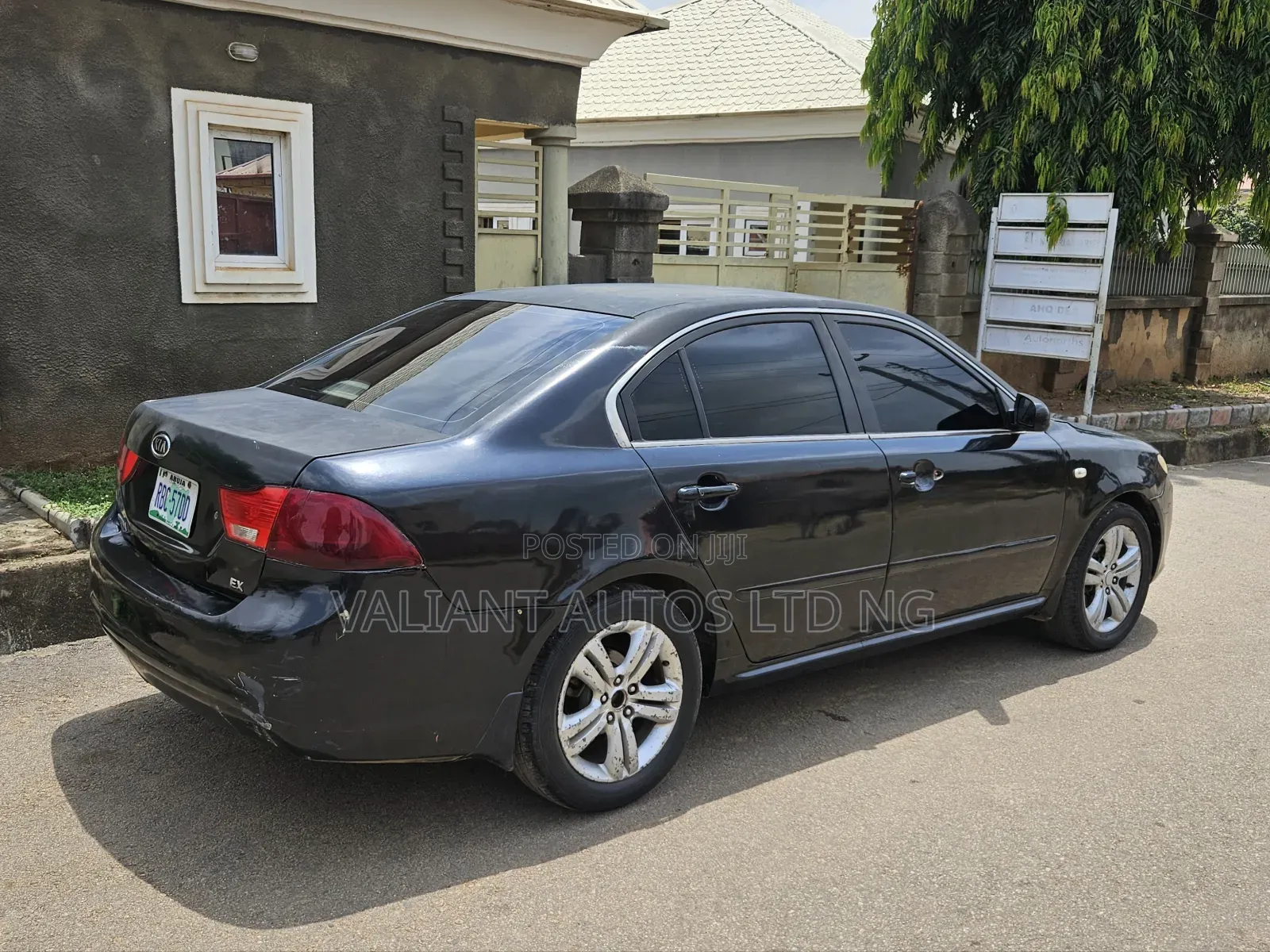 Kia Optima EX Sedan FWD (2.4L 4cyl 5A) 2010 Black