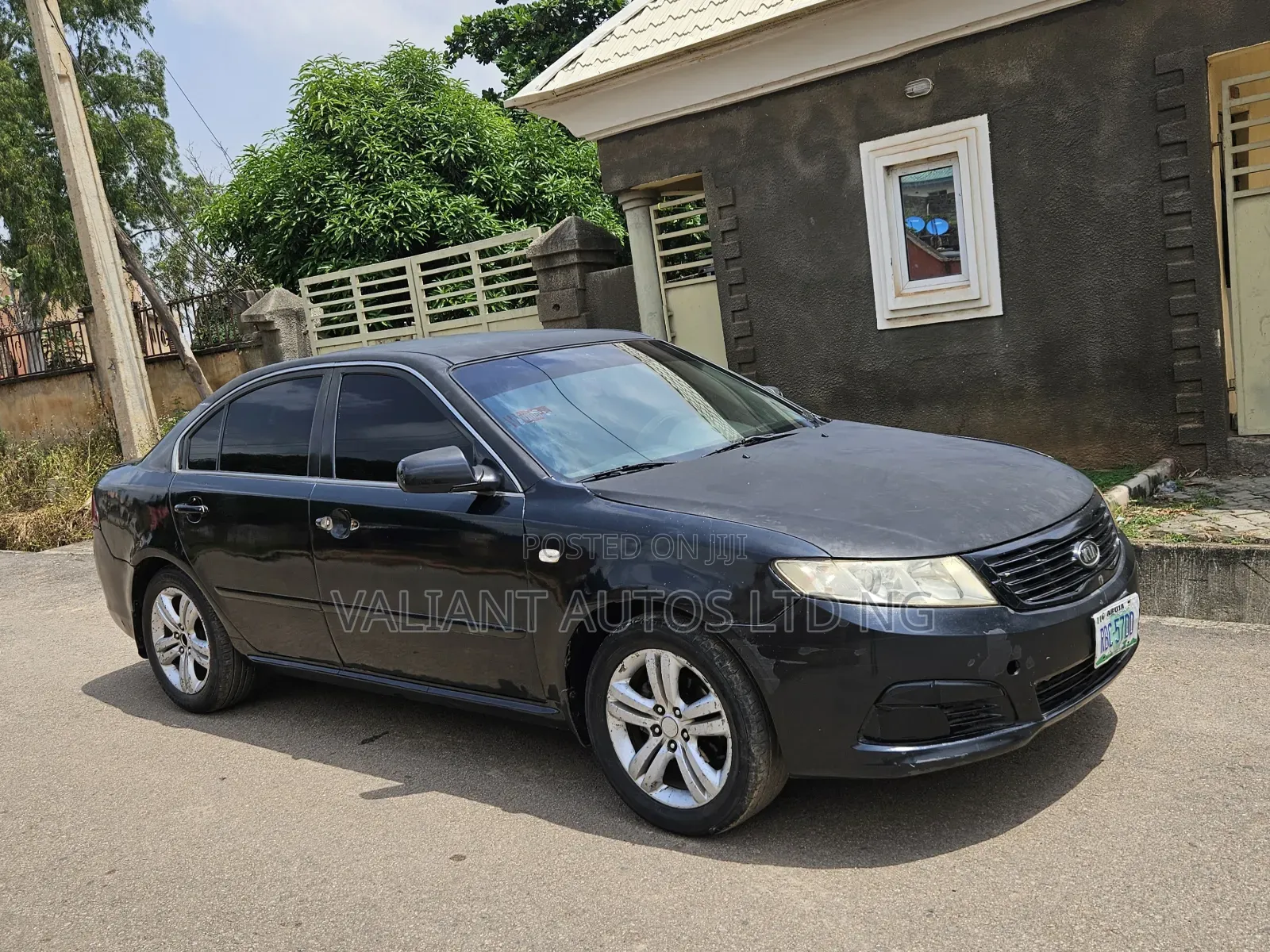 Kia Optima EX Sedan FWD (2.4L 4cyl 5A) 2010 Black