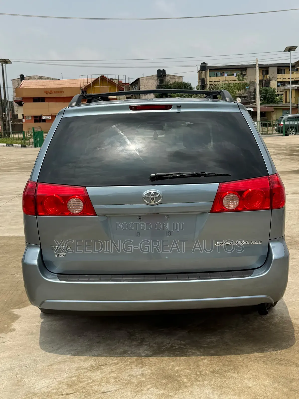 Toyota Sienna XLE AWD 2009 Gray