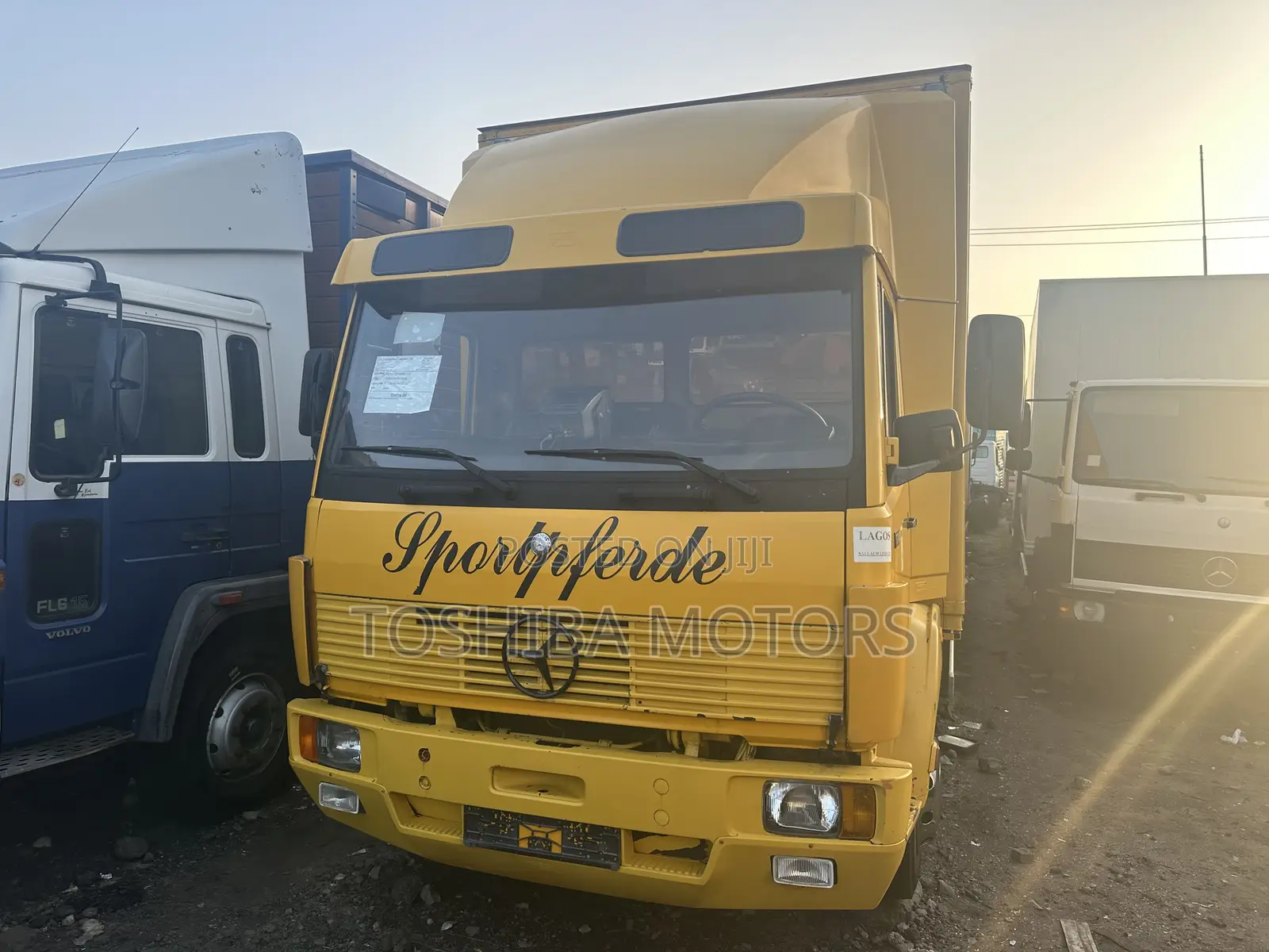 Mercedes Benz Truck 2004