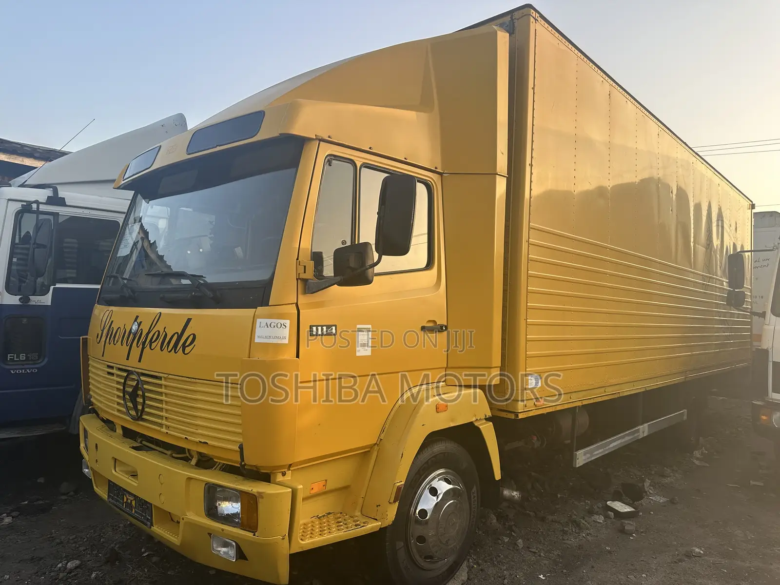 Mercedes Benz Truck 2004