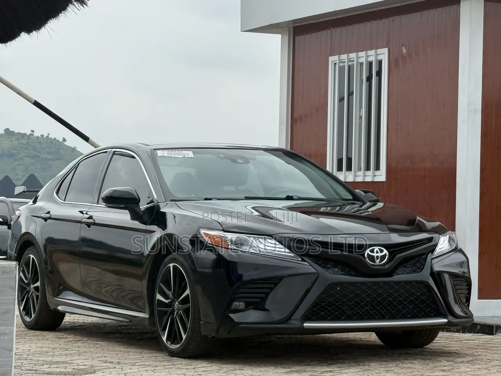 Toyota Camry 2018 Black